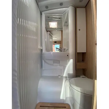 Autocaravana 6 * Málaga